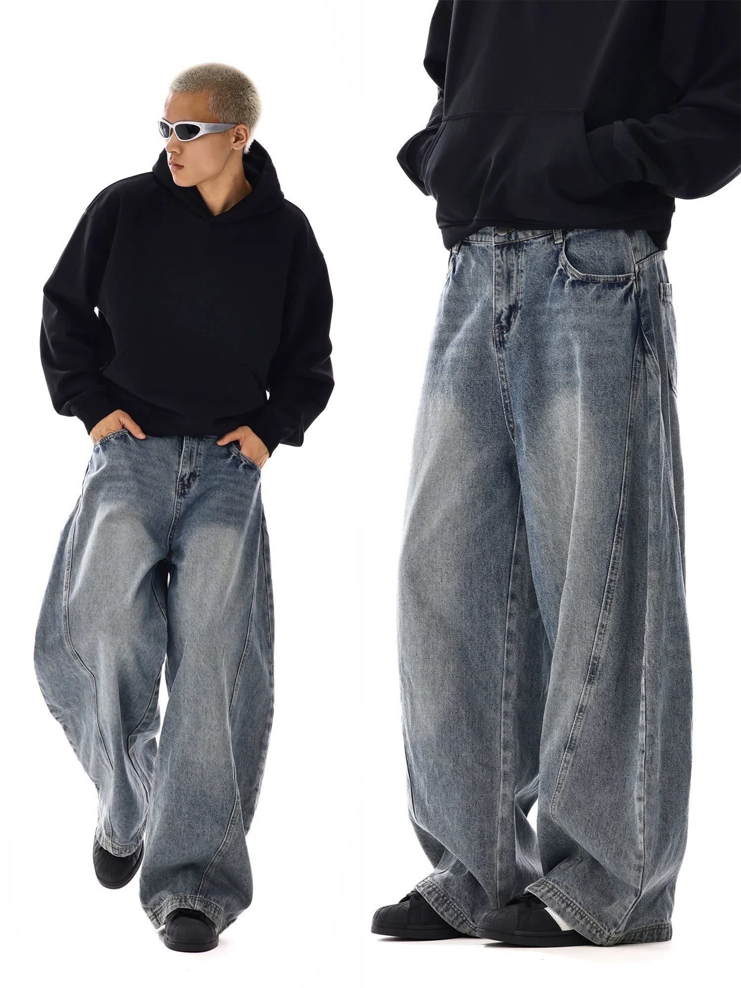 Sculpted Silhouette: Curved-Seam Balloon Jeans